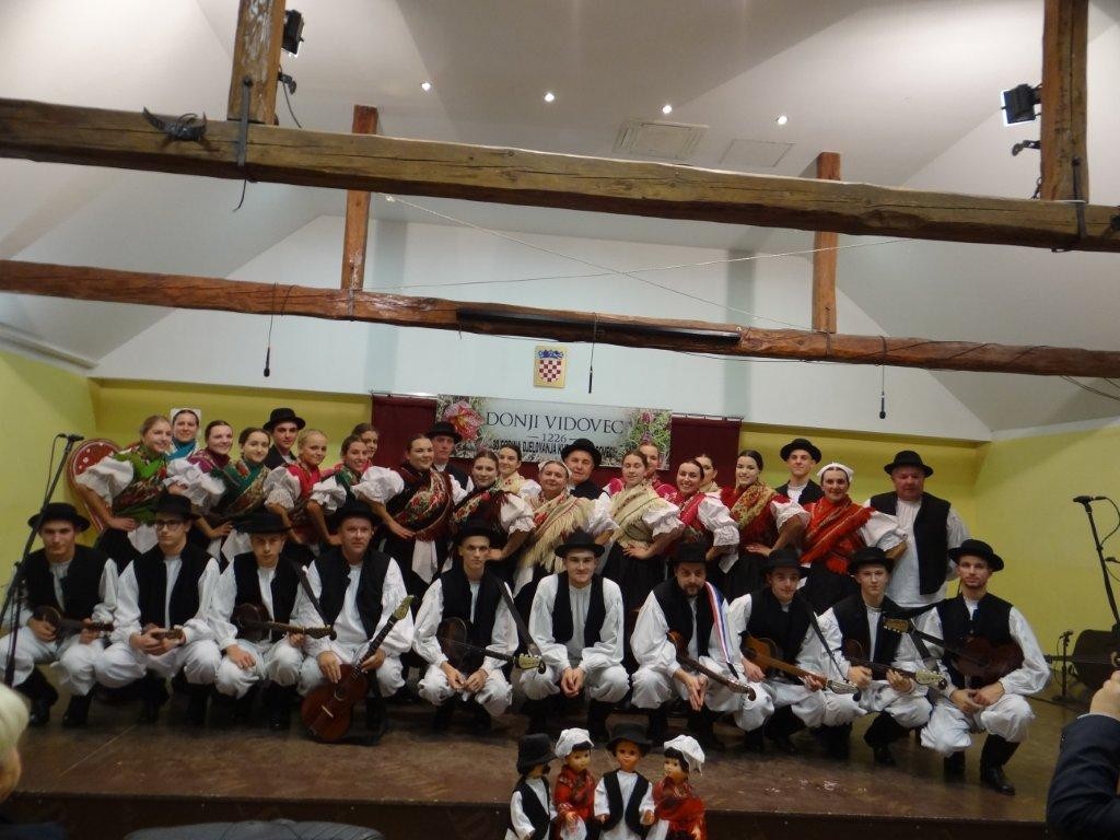 30. ROĐENDAN KUD-a DONJI VIDOVEC Publika je rekla: Da ih nema trebalo bi ih zmisliti!