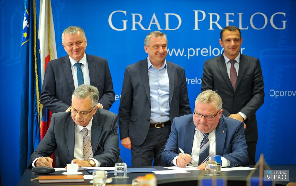 NA POTPISIVANJU UGOVORA I MINISTRI Kroz 18 mjeseci dvadesetak stanova u Prelogu