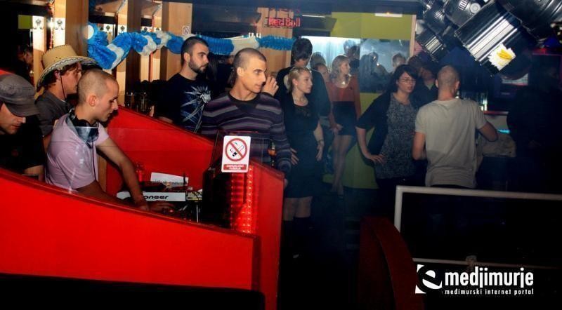 Diana (Subota, 8.10.2011.) Diana (Subota, 8.10.2011.)