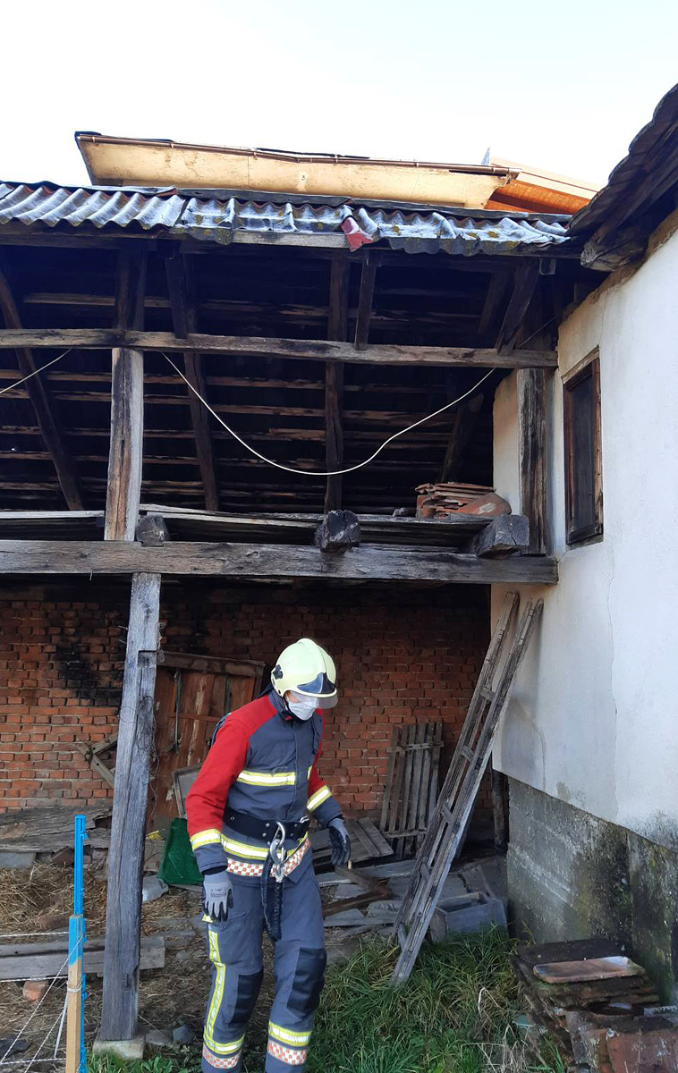 Vatrogasci s područja Preloga na potresom porušenim područjima