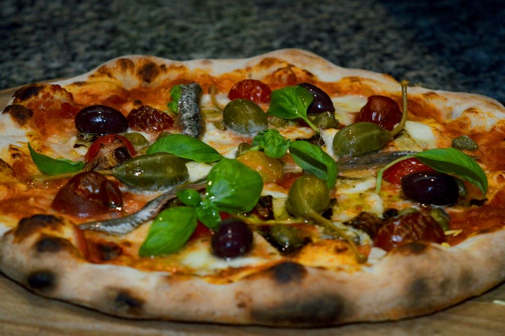 kristinahaluzanpizzeriaohara192