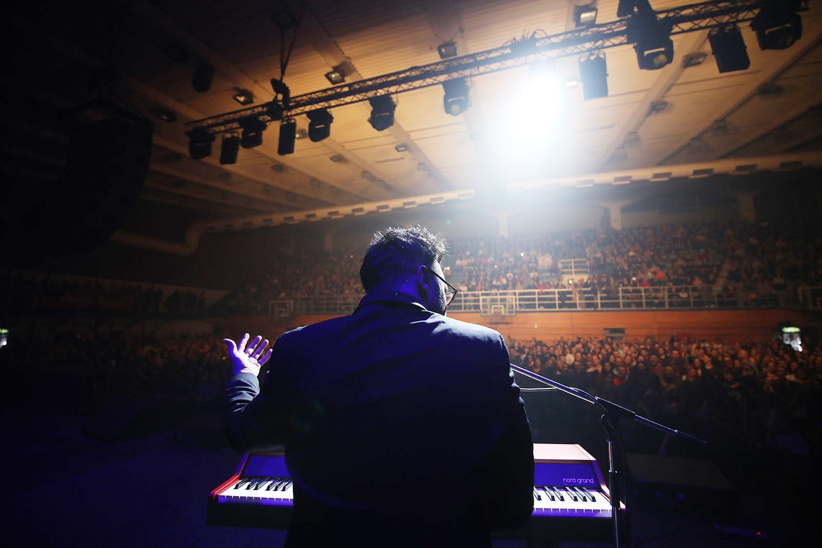 Grašo oduševio Čakovec: Puna dvorana s njim pjevala bezvremenske ljubavne hitove!