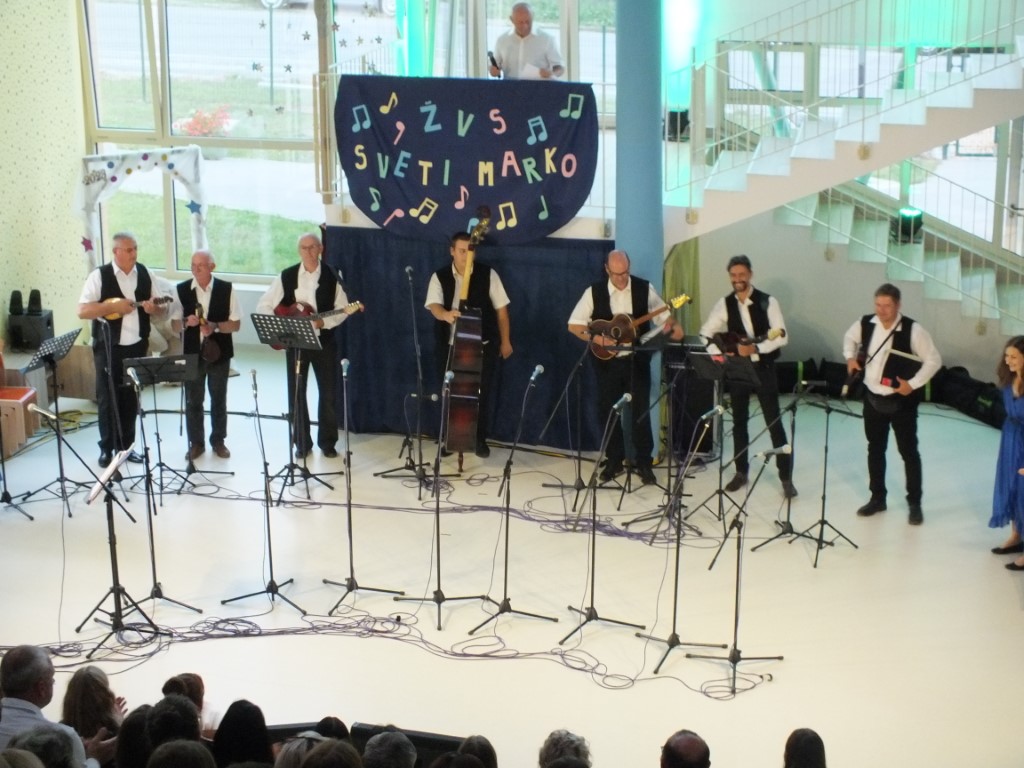 Image 5833215 (auto)