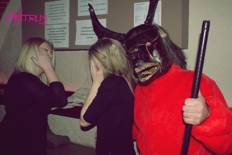 DSC01039 Antrum (Petak, 17.2.2012)