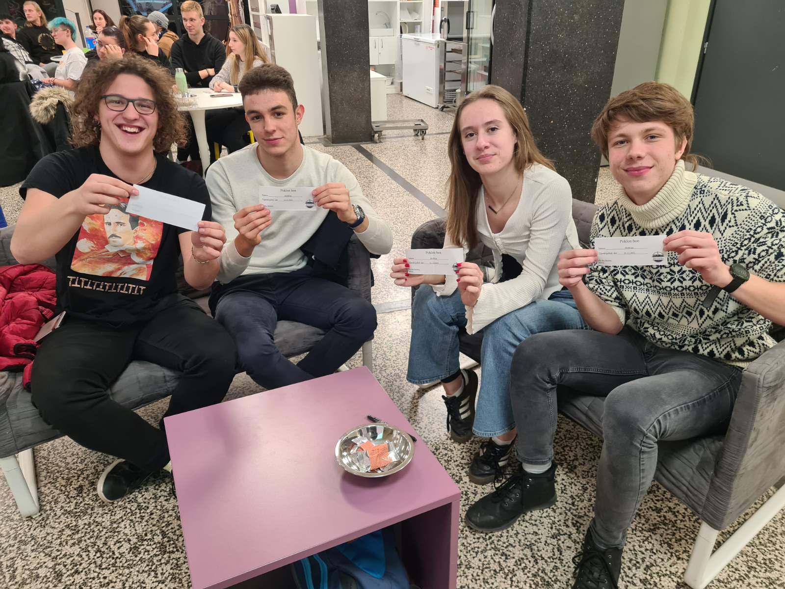 Humanitarni međuškolski pub kviz međimurskih srednjoškolaca za Udrugu za sindrom Down