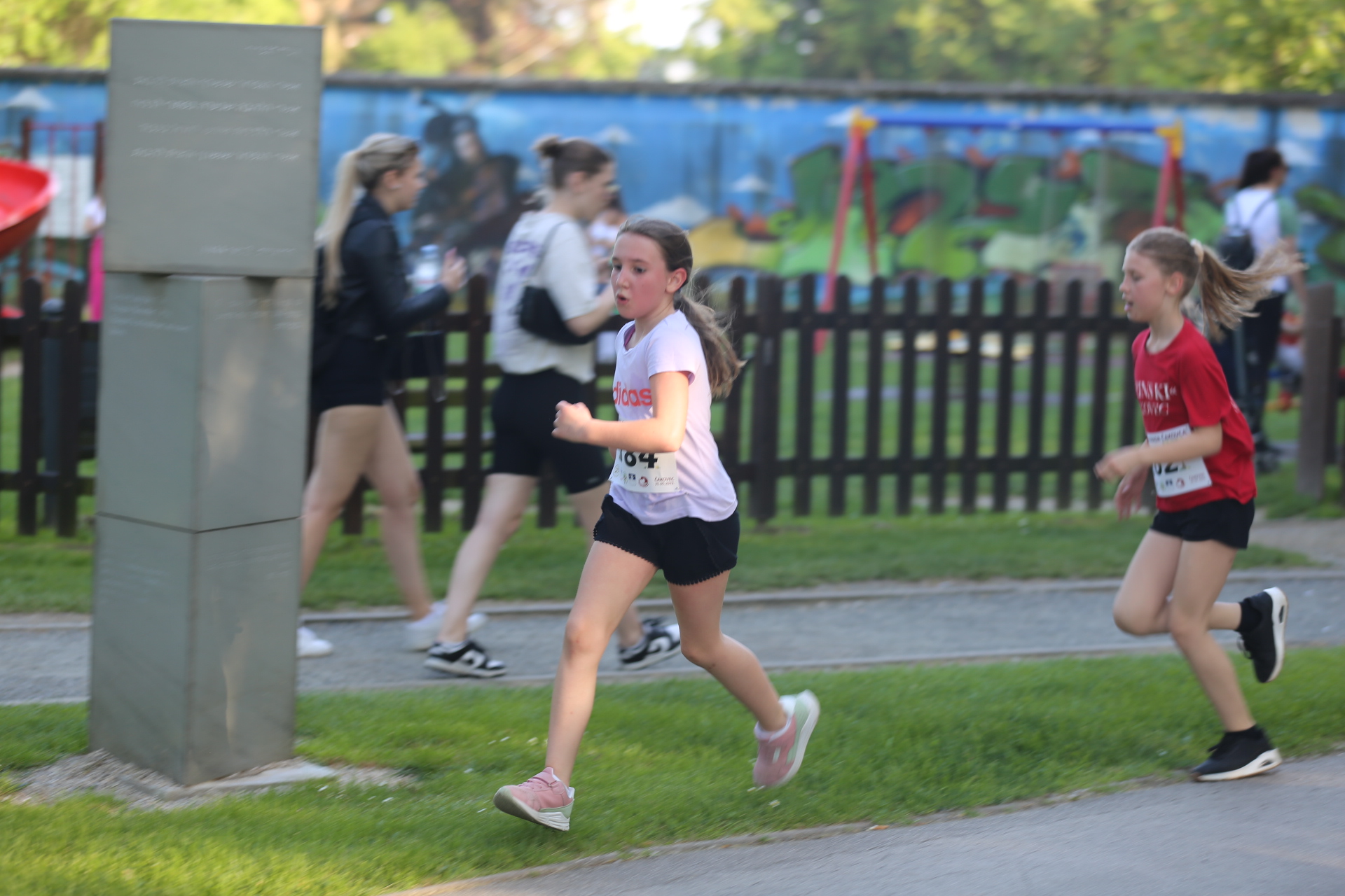 VELIKA FOTOGALERIJA Utrka grada Čakovca – trčali u humanitarne svrhe