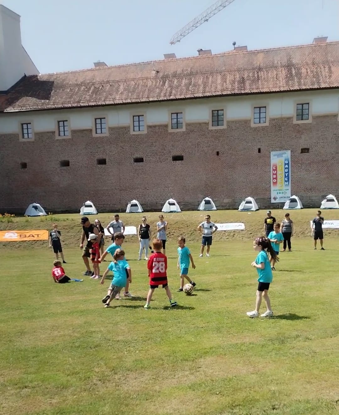 FOTO Pogledajte kako je bilo na drugom Međunarodnom nogometnom cupu dječjih vrtića 2023. FOTO Pogledajte kako je bilo na drugom Međunarodnom nogometnom cupu dječjih vrtića 2023.