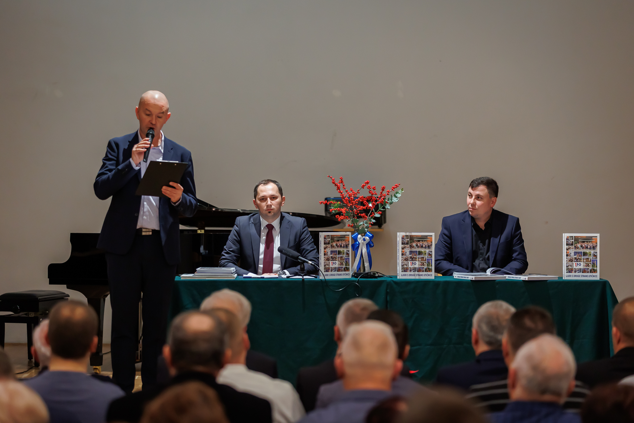 ELEKTRA ČAKOVEC Predstavljanje monografije Ljudi s druge strane utičnice