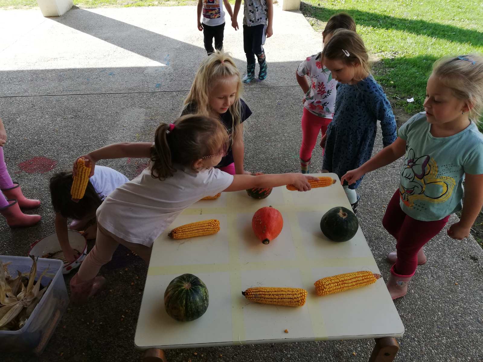 FOTO Mališani iz DV ‘Pčelice’ obilježili ‘Dječji tjedan’ kroz tradiciju uz STEAM