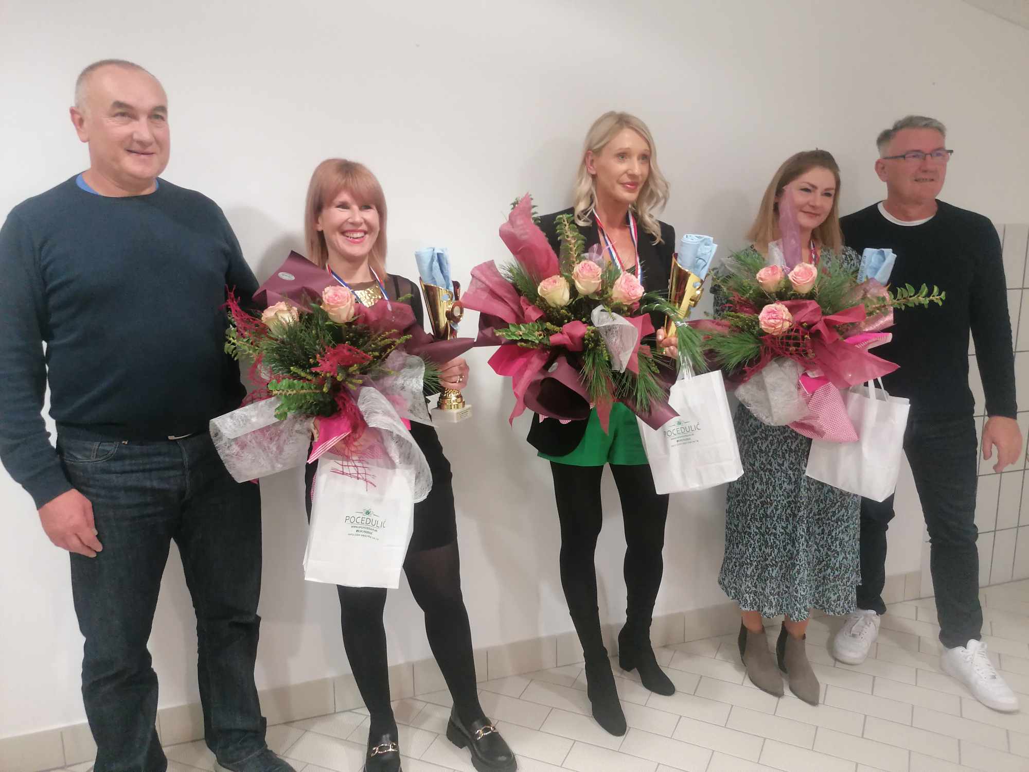 Image 5923355 (auto) Image 5923355 (auto)