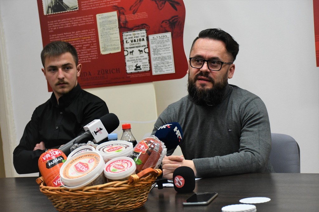 Vajda i Srednja škola Prelog Vajda i Srednja škola Prelog