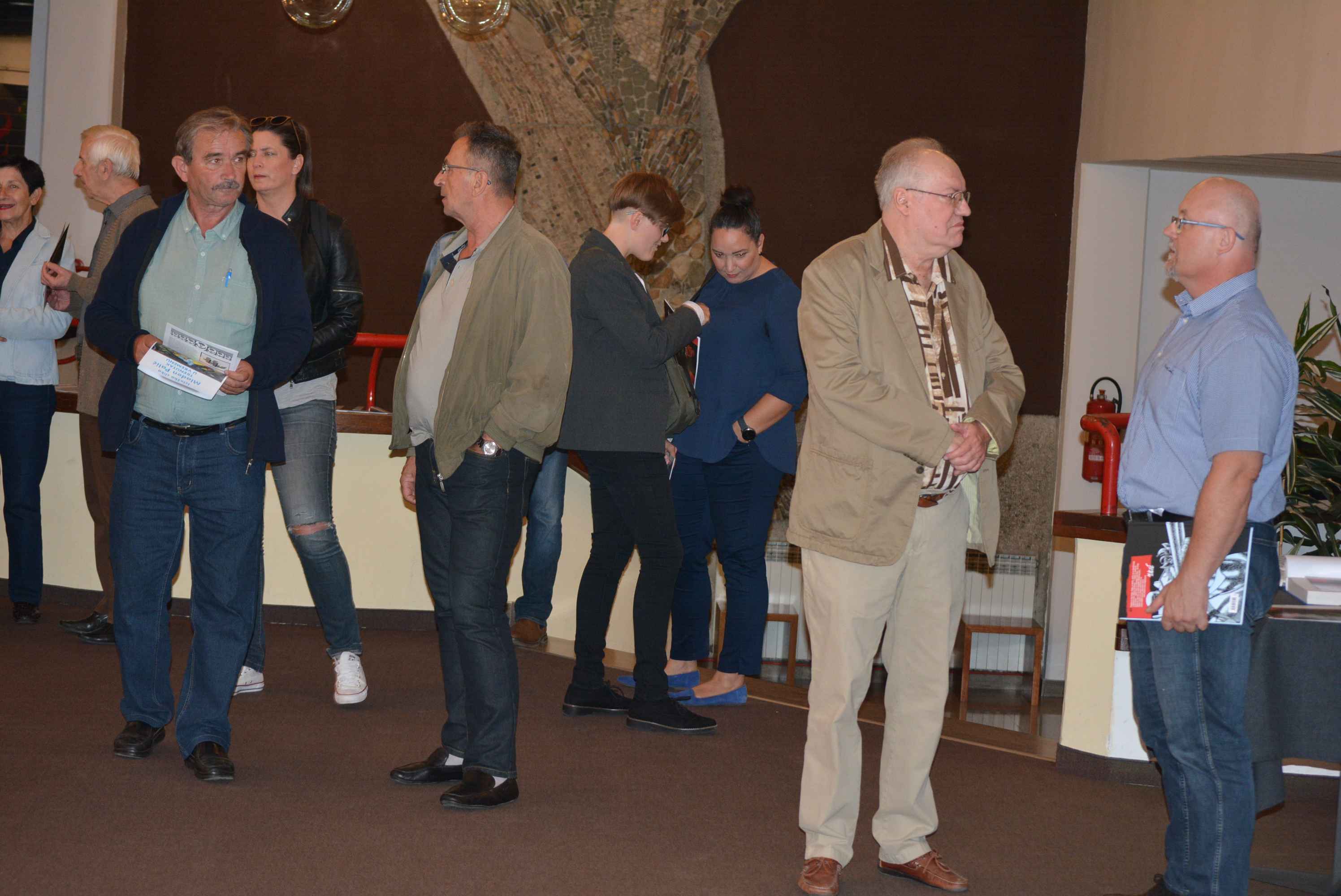 CZK ČAKOVEC Pogledajte kako je bilo na otvorenju očaravajuće izložbe poznatog grafičkog dizajnera Mirka Ilića