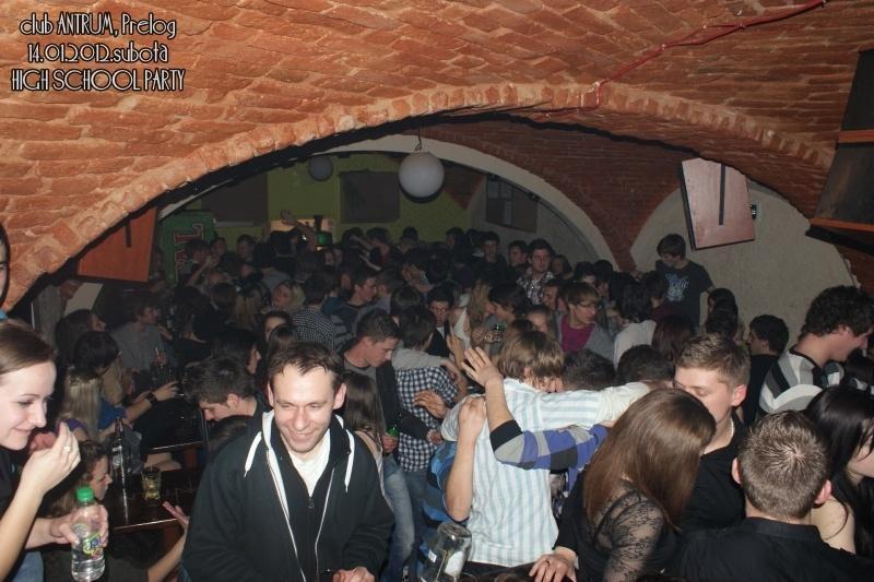 slika0060 Antrum (Subota, 14.1.2012) slika0060 Antrum (Subota, 14.1.2012)