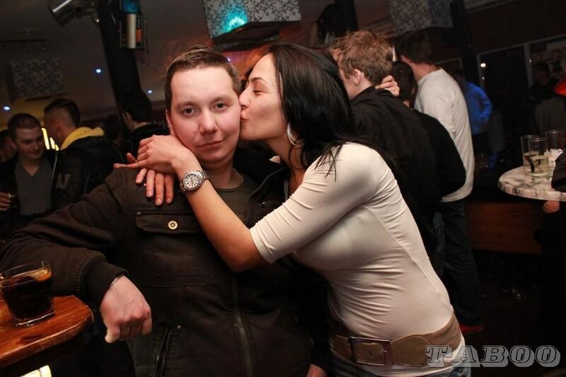 Foto67 Night club Taboo (Petak, 15.3.2013.) Foto67 Night club Taboo (Petak, 15.3.2013.)
