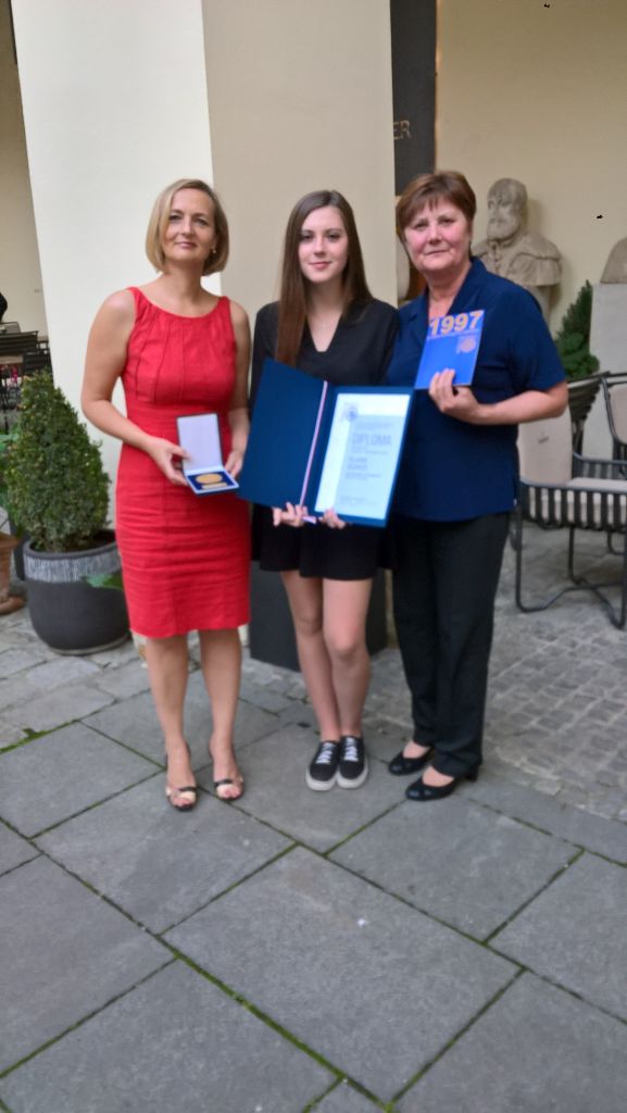 klaradukessmajkomnadomdukesiraz