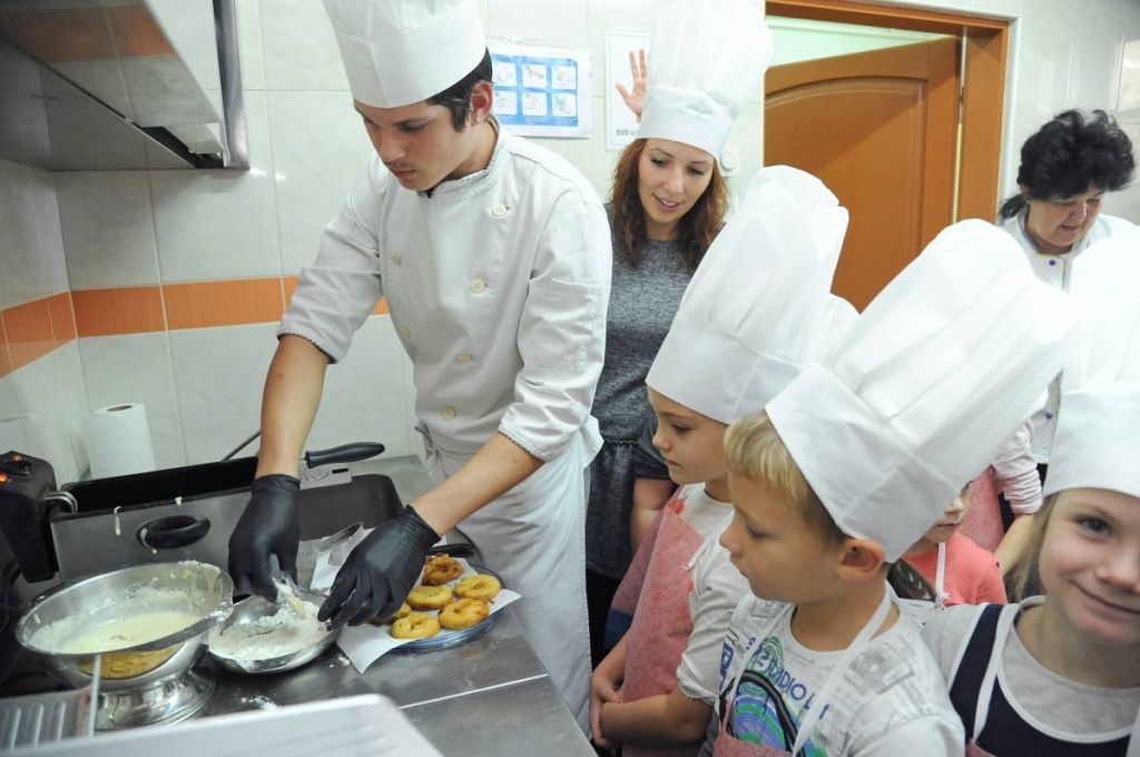 img20d433735efb6f3baf703c462394