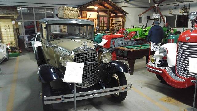 1263286088528460490270515281877