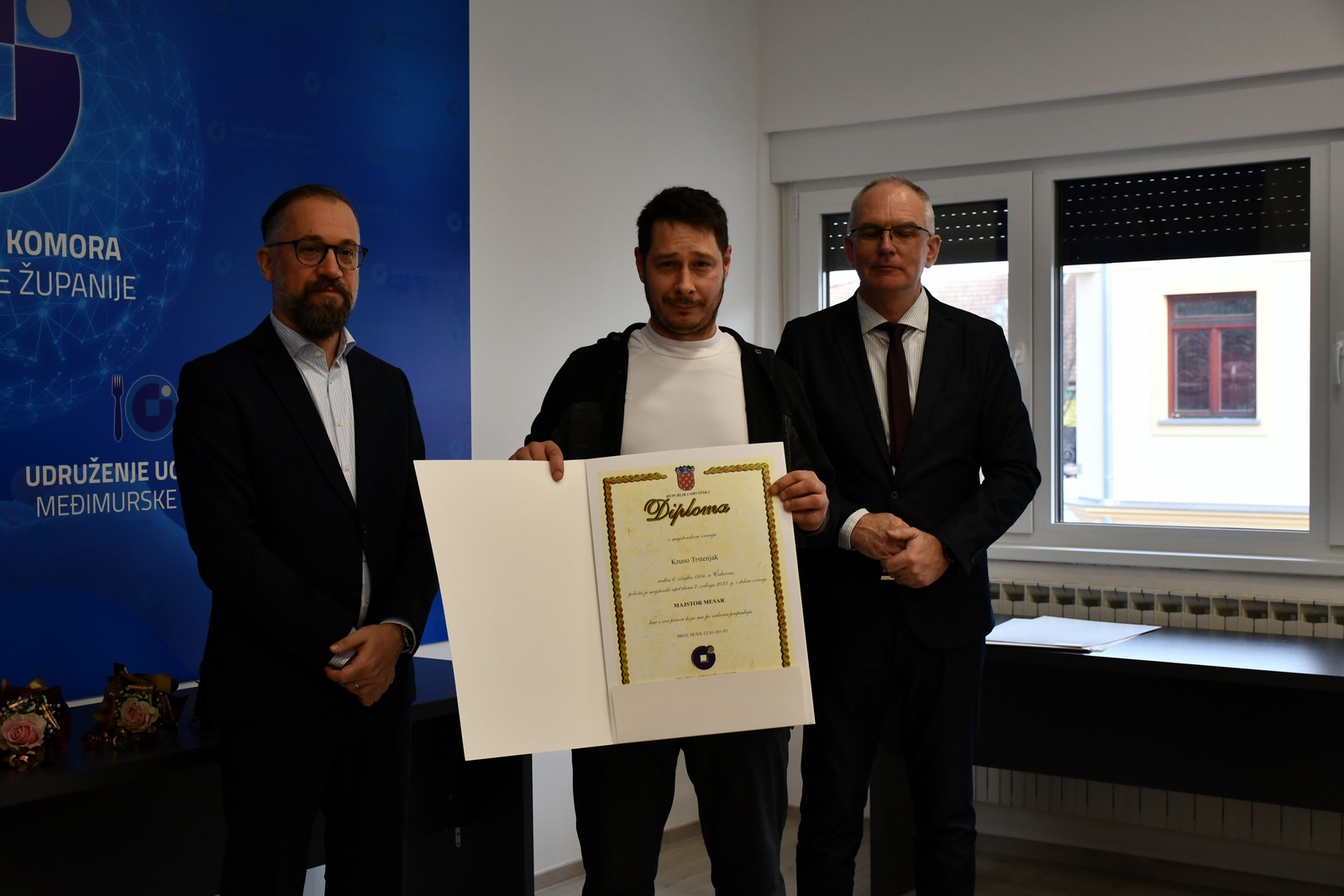 DODJELA MAJSTORSKIH DIPLOMA 37 majstora svog zanata s radošću primilo diplomu!