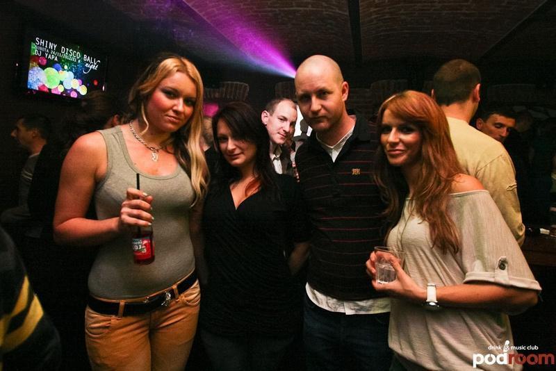 slika0015 Podroom (Subota, 17.11. – Pop Mash & House Smash – DJ Nixou)