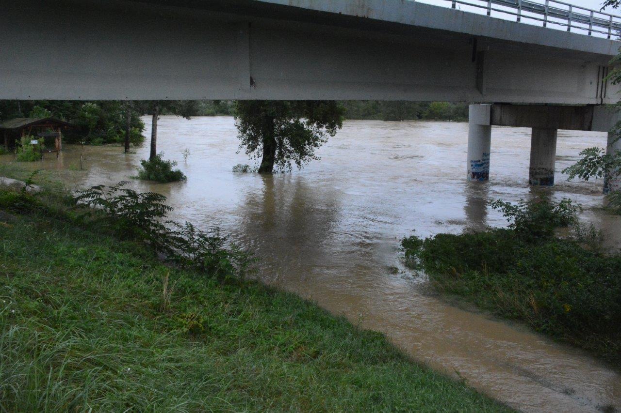 DONJA DUBRAVA Vodostaj Drave napravio svoje, veliki dio površine je već poplavljeno