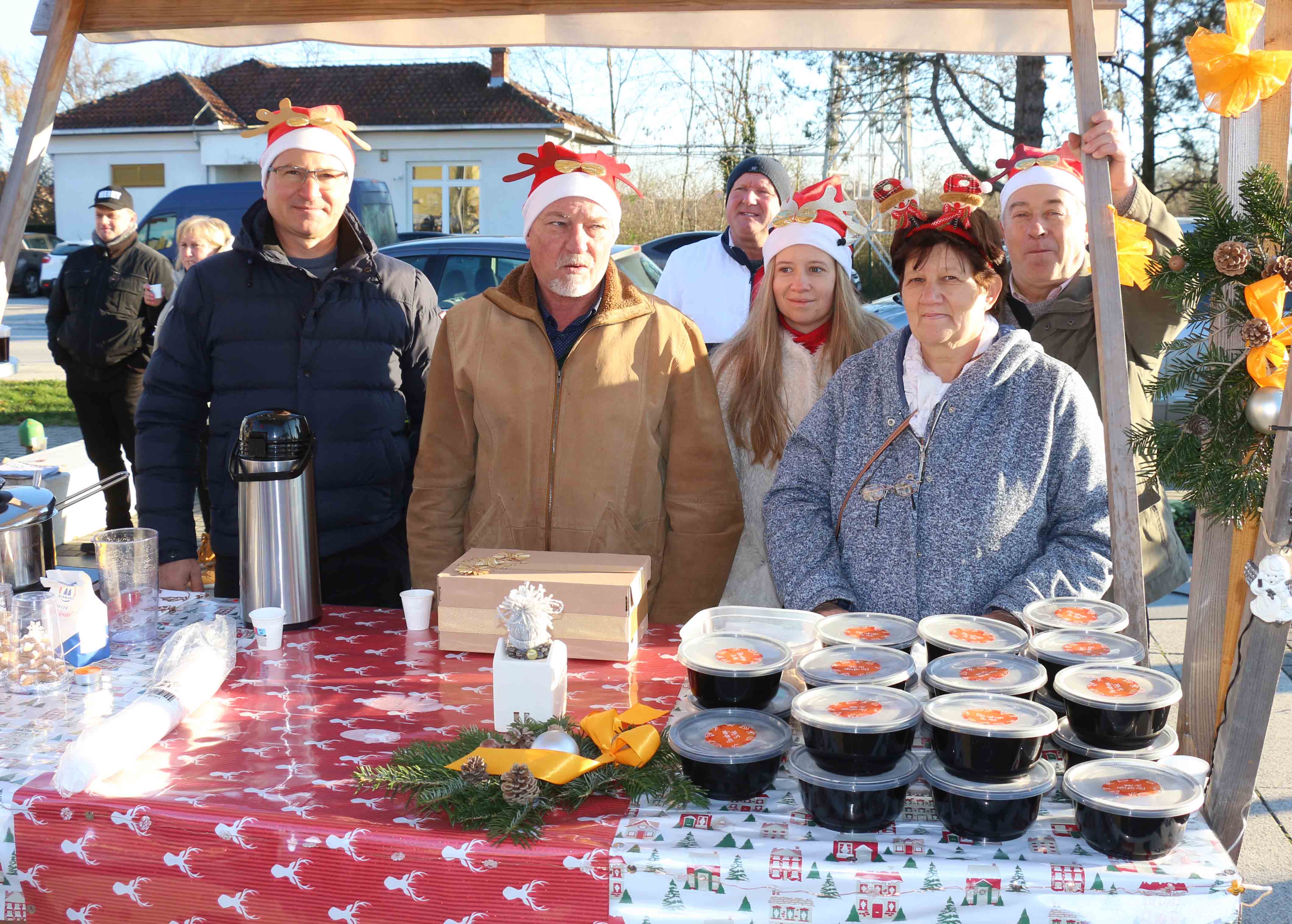 BLAGDANSKI DUH Održan tradicionalni Božićni sajam Općine Mala Subotica