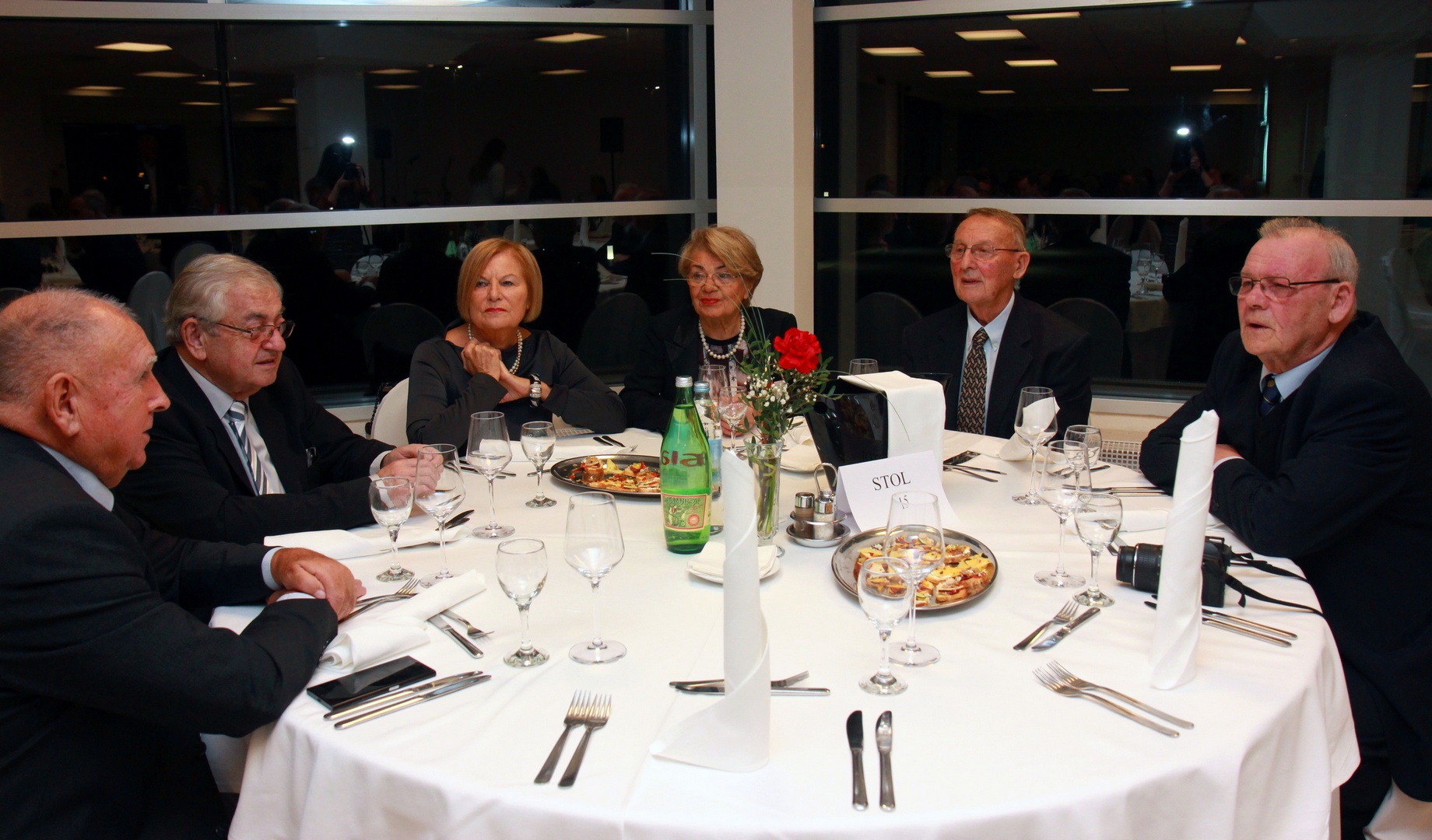 Humanitarna aukcija vina Rotary cluba Čakovec za opremanje laboratorija robotike Tehničke škole u Čakovcu