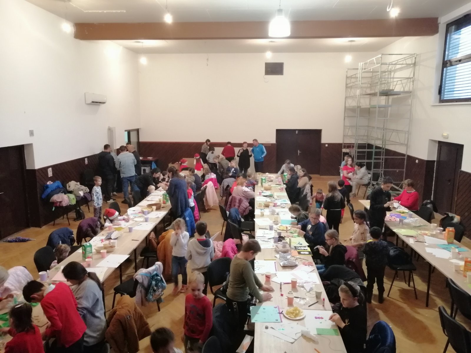SREDSTVA IDU UDRUZI UDOMITELJA Humanitarna akcija ‘Božićno srce’ se nastavlja