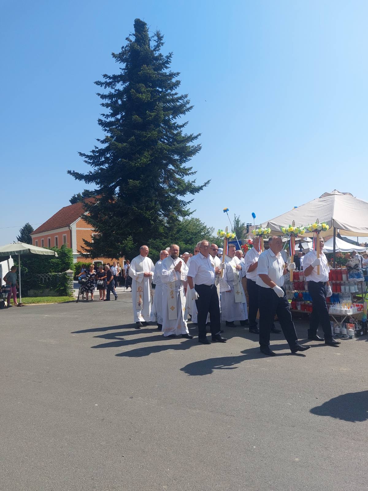 FOTO I VIDEO Mnoštvo vjernika diljem Svete Marije obilježilo blagdan i svetkovinu Velike Gospe