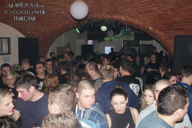 slika0007 Antrum (Četvrtak, 5.1.2012) slika0007 Antrum (Četvrtak, 5.1.2012)