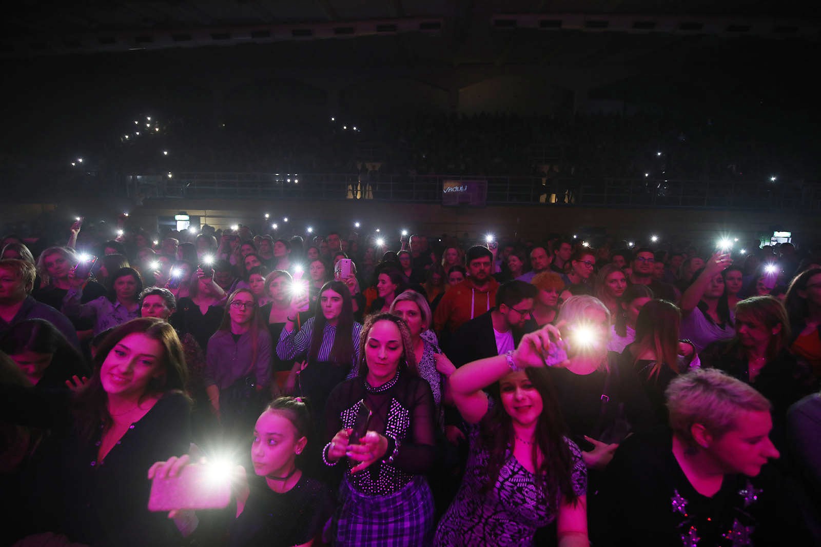 Grašo oduševio Čakovec: Puna dvorana s njim pjevala bezvremenske ljubavne hitove!