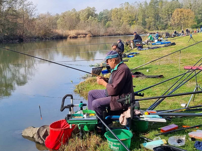 Druženje ribolovaca Glavatice i gostiju iz Slovenije