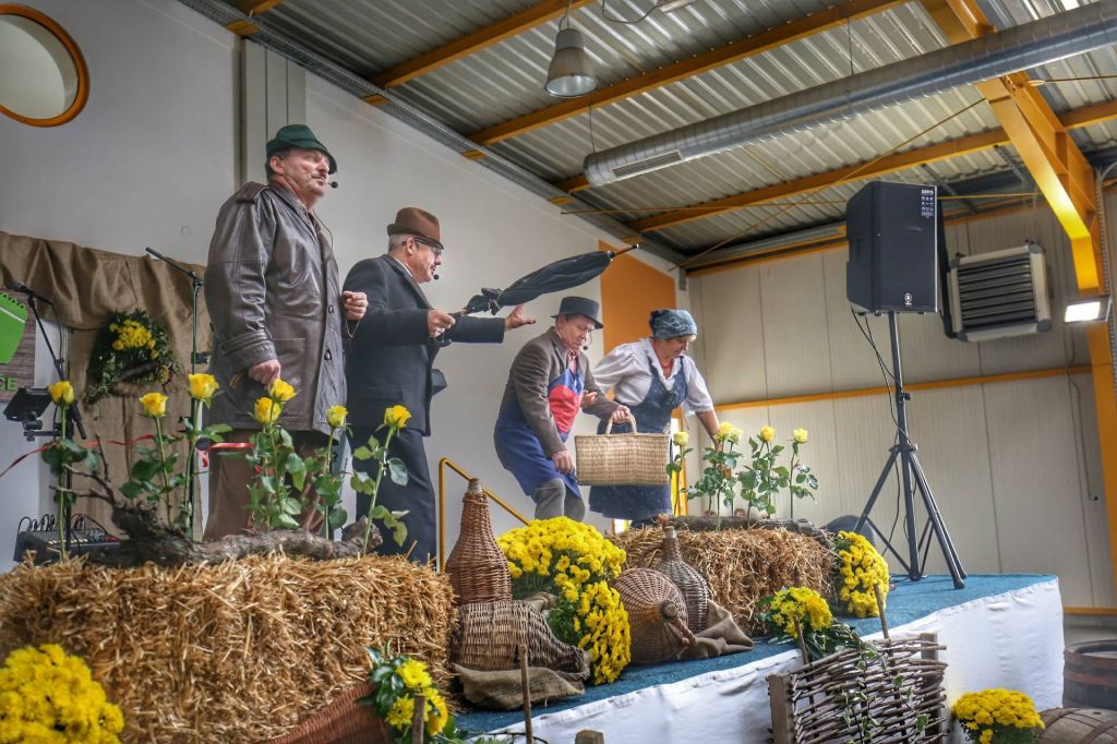 2351628110213458848682593369650