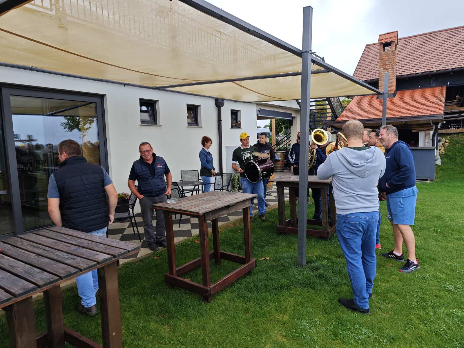 FOTO U ovogodišnjoj humanitarnoj akciji ‘Radio gorice za Katružu’ prikupljeno 260 kilograma grožđa i 1.050 eura