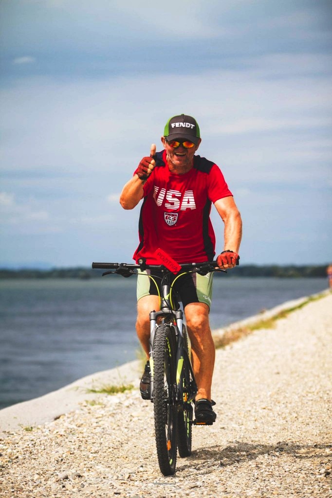 2064340910209505628898328403581