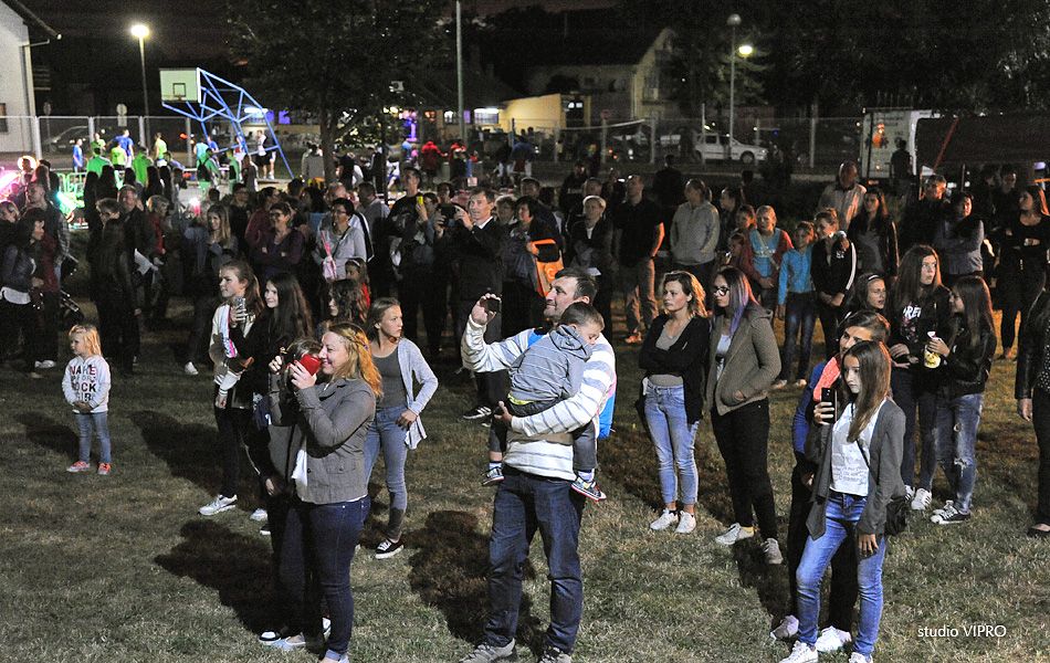 363215915dsc3288117966