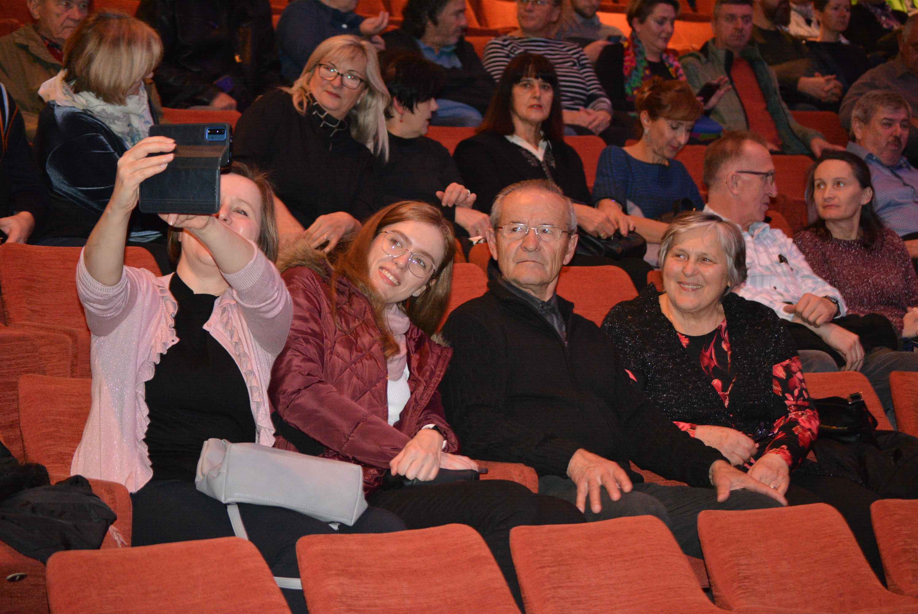 FOTO/ VIDEO Zvučni dar ljubavi – humanitarni koncert za Centar MURID ozračio Čakovec