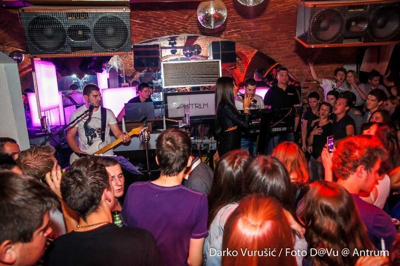 slika00011 Antrum (Subota, 28.6.2014. – Sandra Afrika)