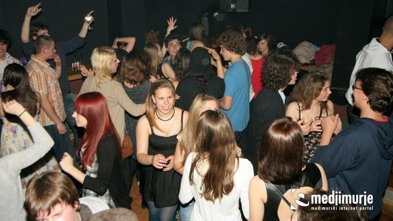 slika0011 Arcus (Subota, 28.4.2012) slika0011 Arcus (Subota, 28.4.2012)