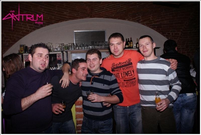 slika0030 Antrum (Subota, 5.1.2013.) slika0030 Antrum (Subota, 5.1.2013.)