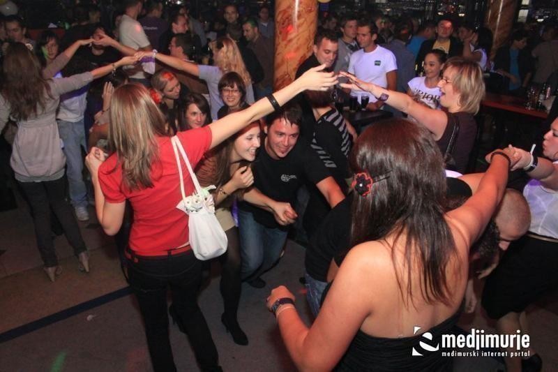 slika0108 Maraton (Subota, 8.10.2011) slika0108 Maraton (Subota, 8.10.2011)