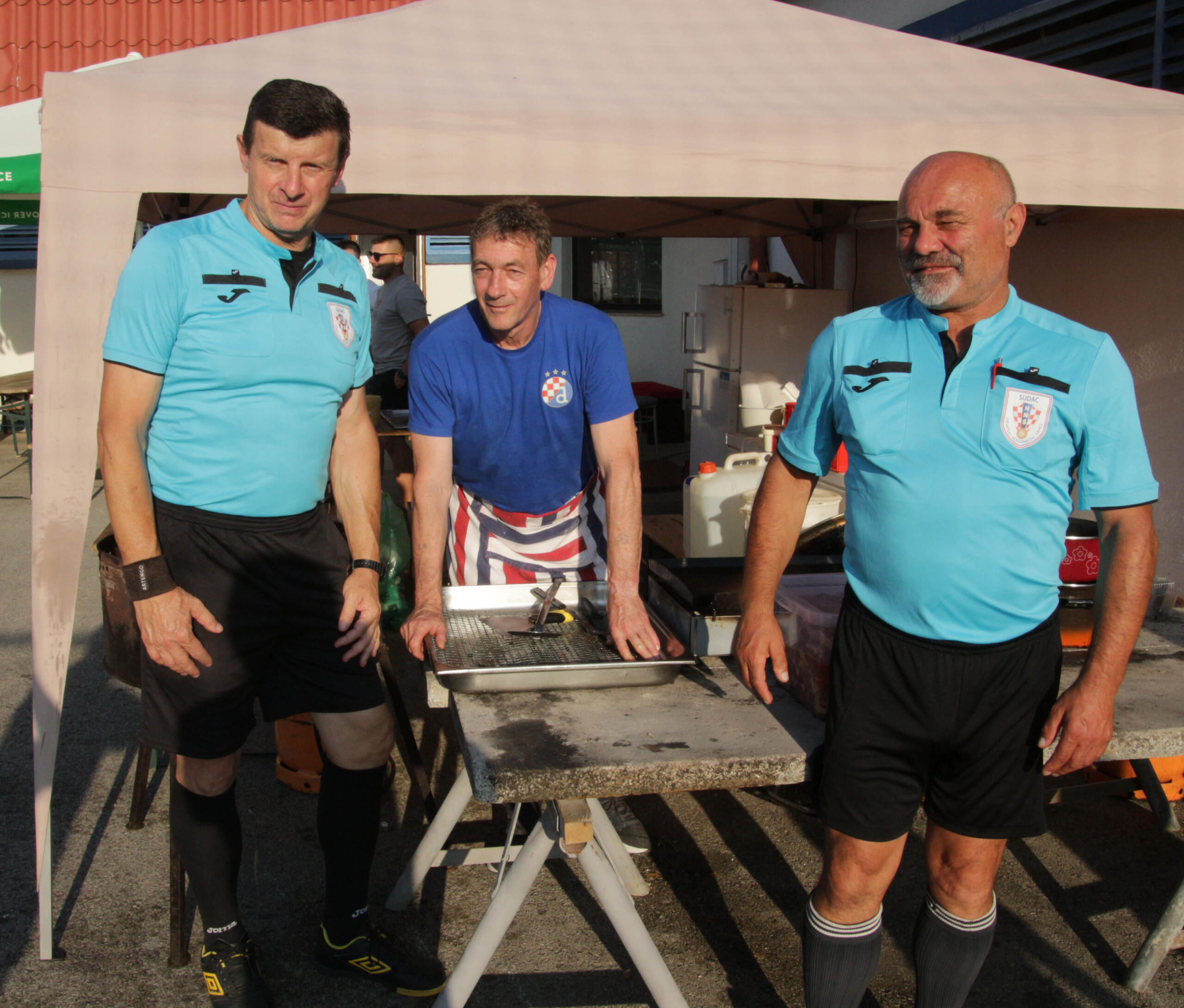 TIKVA open nogometni suci