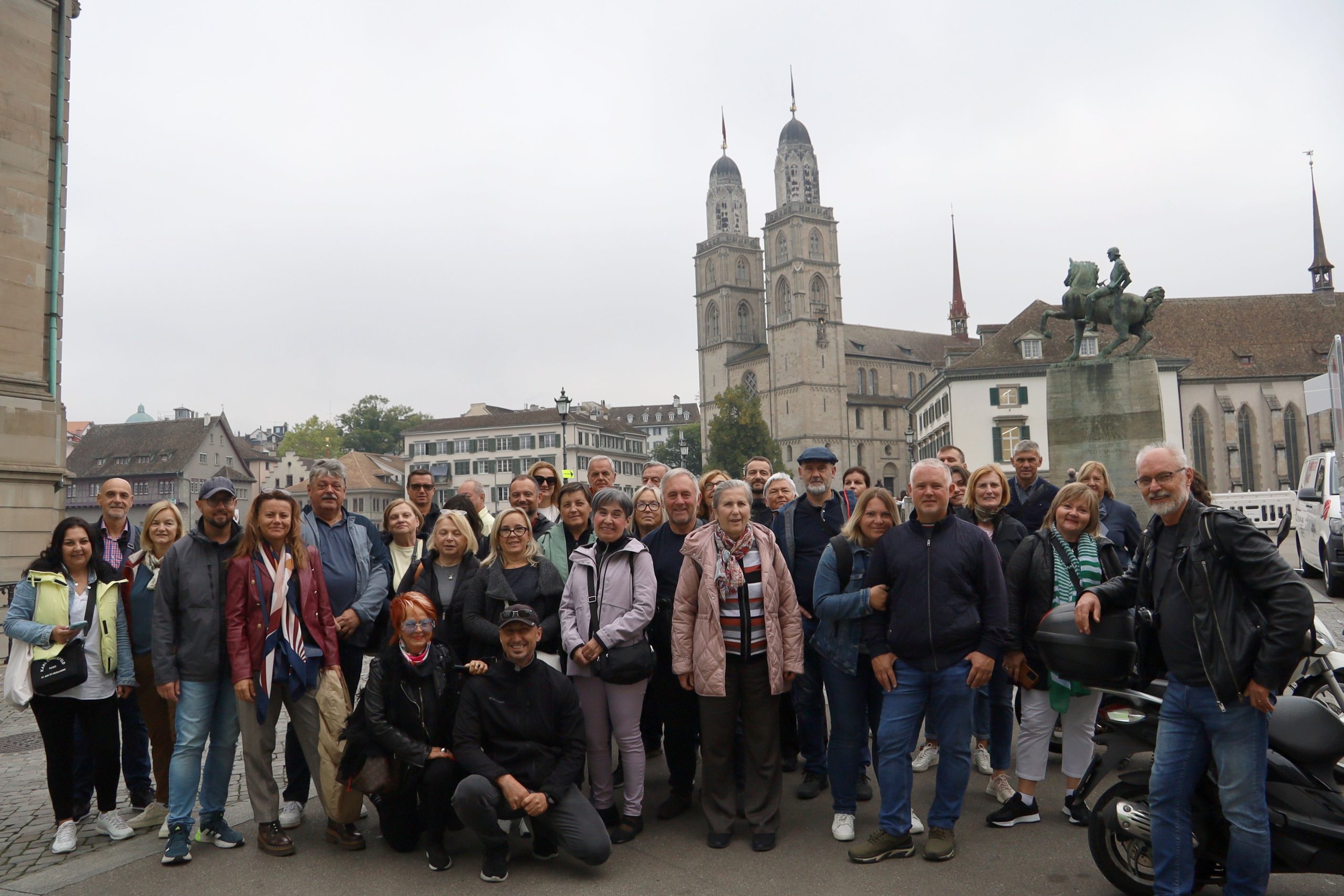 Članovi Društva građevinskih inženjera i tehničara Međimurja proputovali Njemačku, Švicarsku i Lihtenštajn (1) Članovi Društva građevinskih inženjera i tehničara Međimurja proputovali Njemačku, Švicarsku i Lihtenštajn (1)