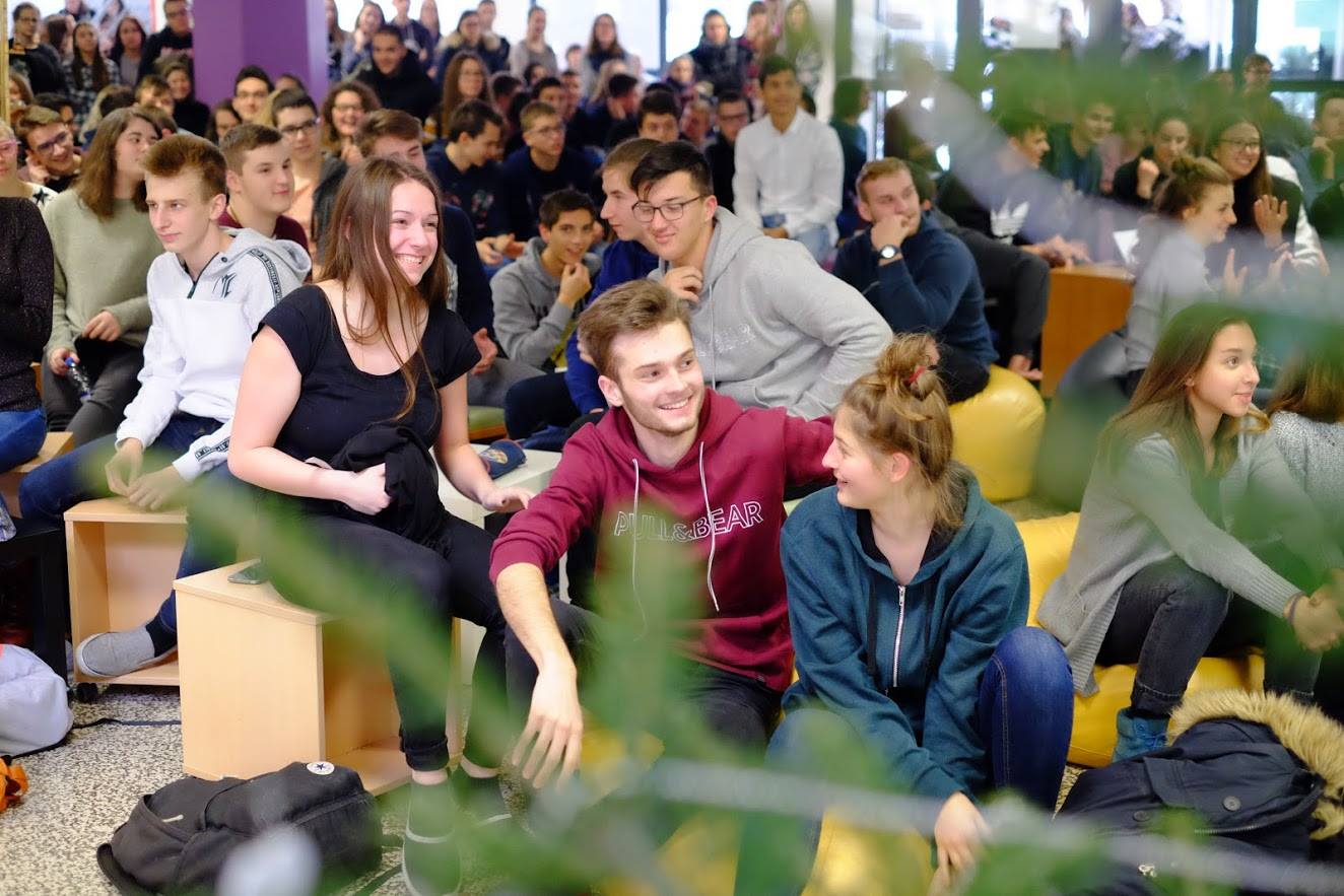 Pub kviz u Gimnaziji uz Moranu Zibar, lovkinju iz popularne Potjere