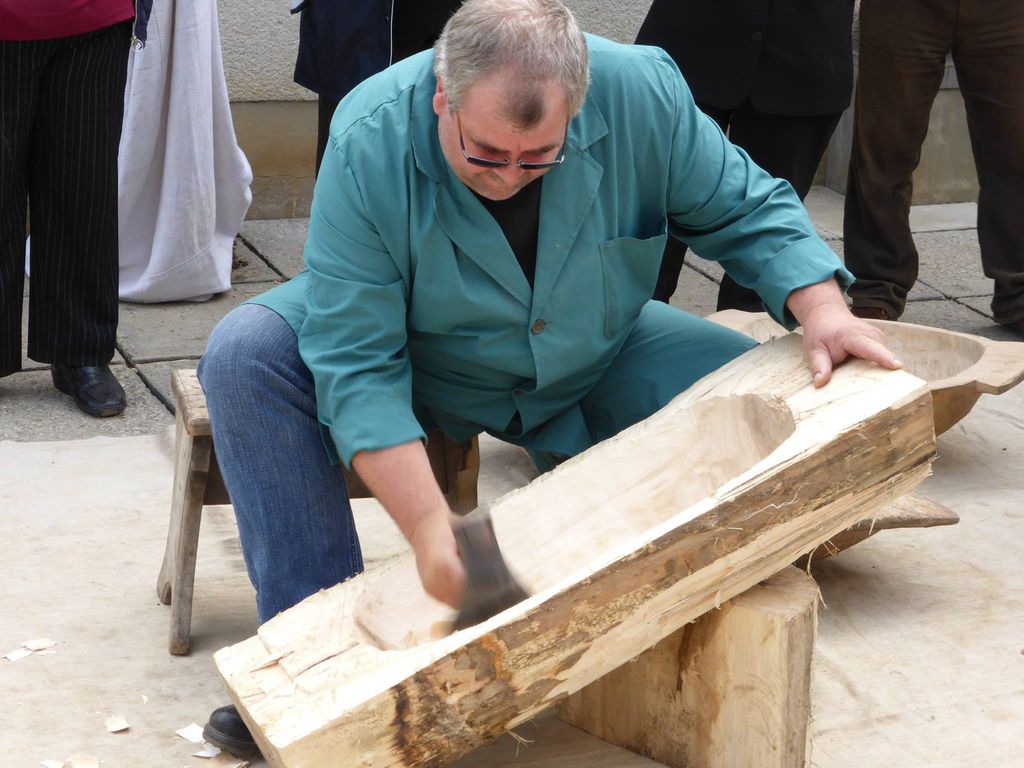 1120091494461739889241682945498