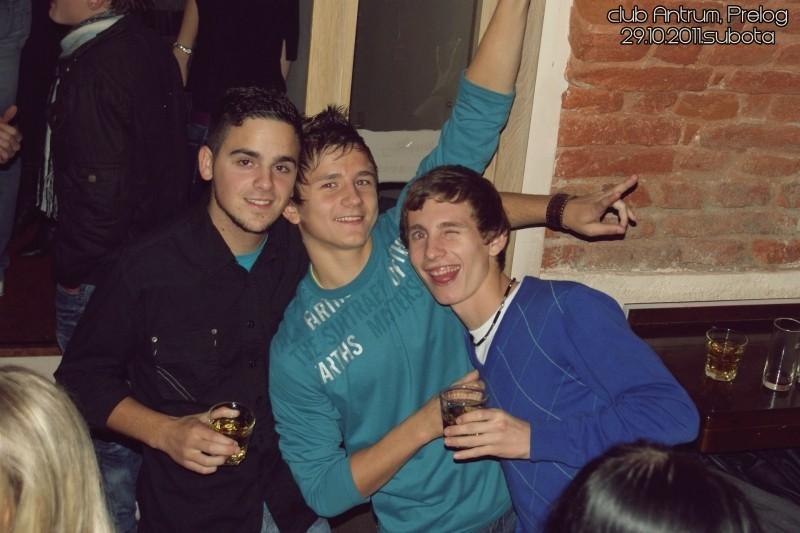 slika0028 Antrum (Pet, sub i pon, 28., 29. i 31.)