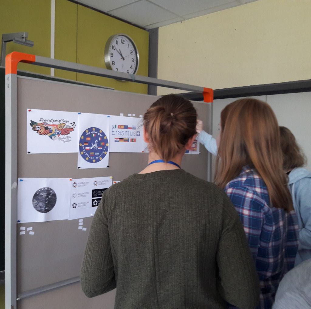 20171026185108984955