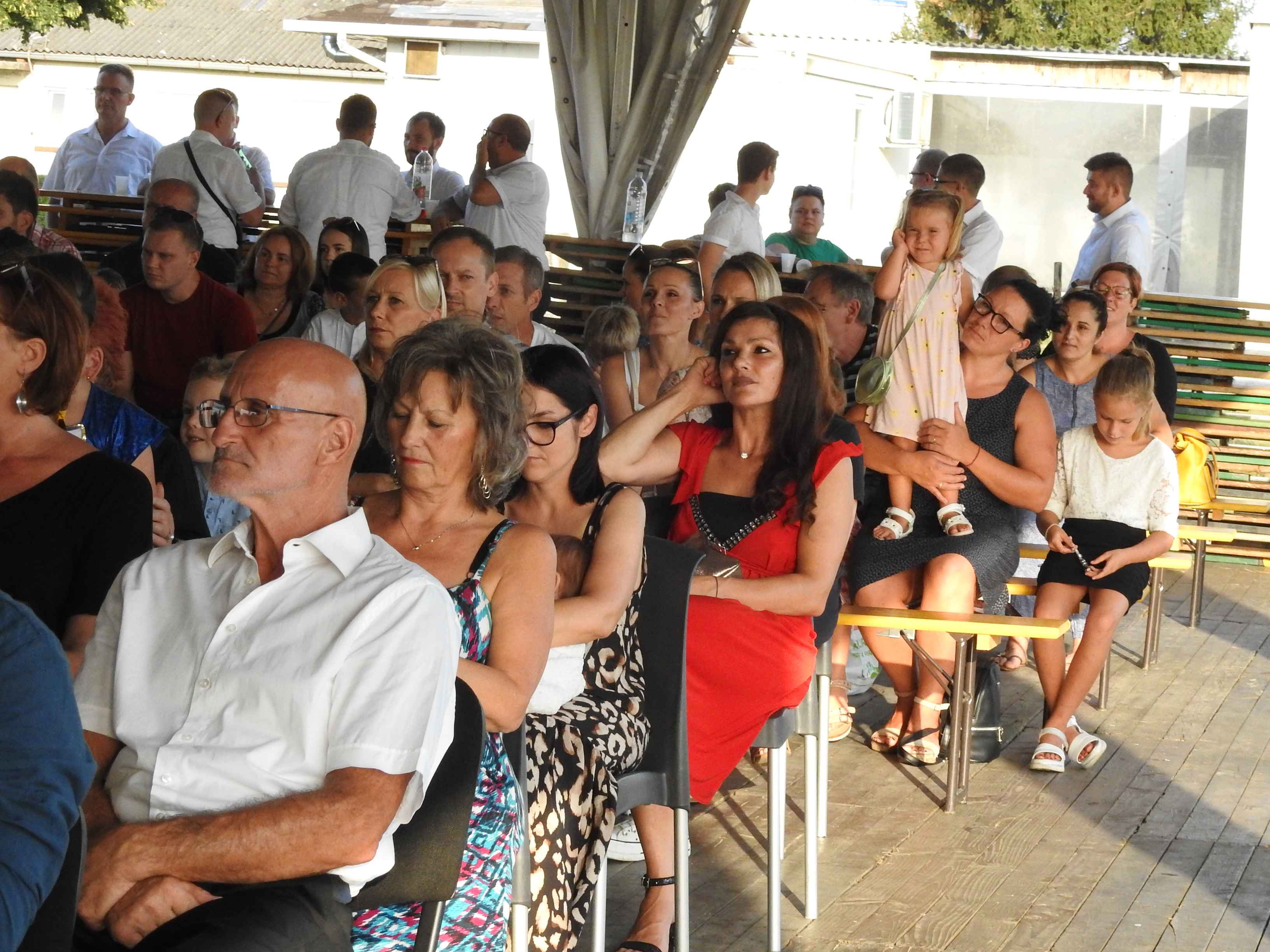 PRIBISLAVEC Jučer je na aerodromu održana svečana sjednica, pogledajte nagrađene
