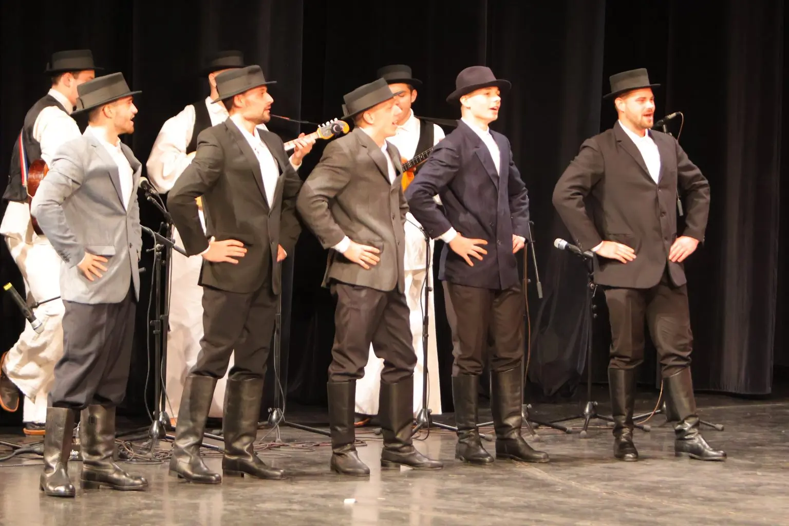 31. Susreta hrvatskih folklornih ansambala i izvornih skupina (13)