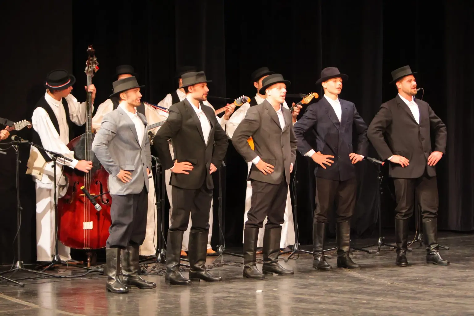 31. Susreta hrvatskih folklornih ansambala i izvornih skupina (15)