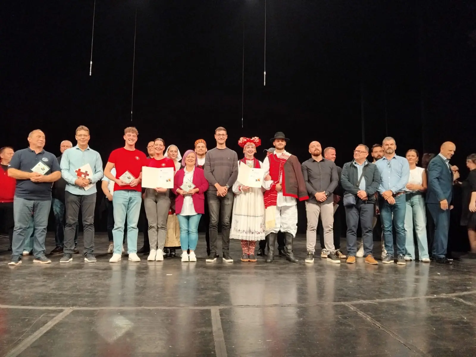 31. Susreta hrvatskih folklornih ansambala i izvornih skupina (22)